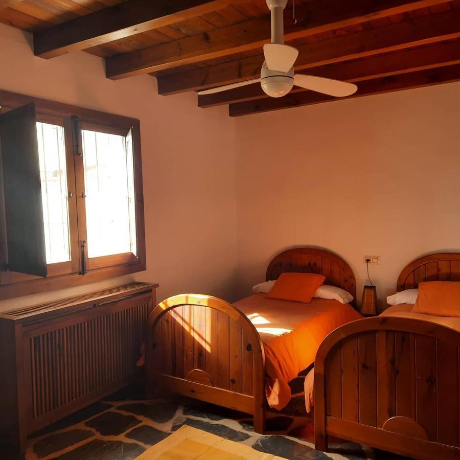 Palacio Viejo De Las Corchuelas Torrejón el Rubio المظهر الخارجي الصورة