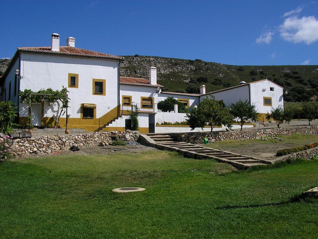 Palacio Viejo De Las Corchuelas Torrejón el Rubio الغرفة الصورة
